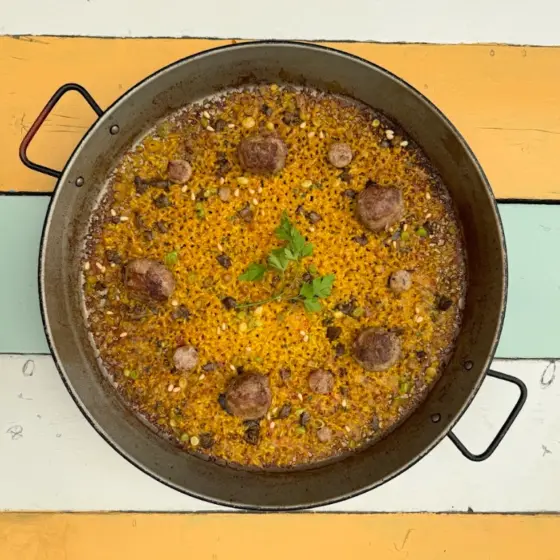 Arroz de figatells con ajos tiernos