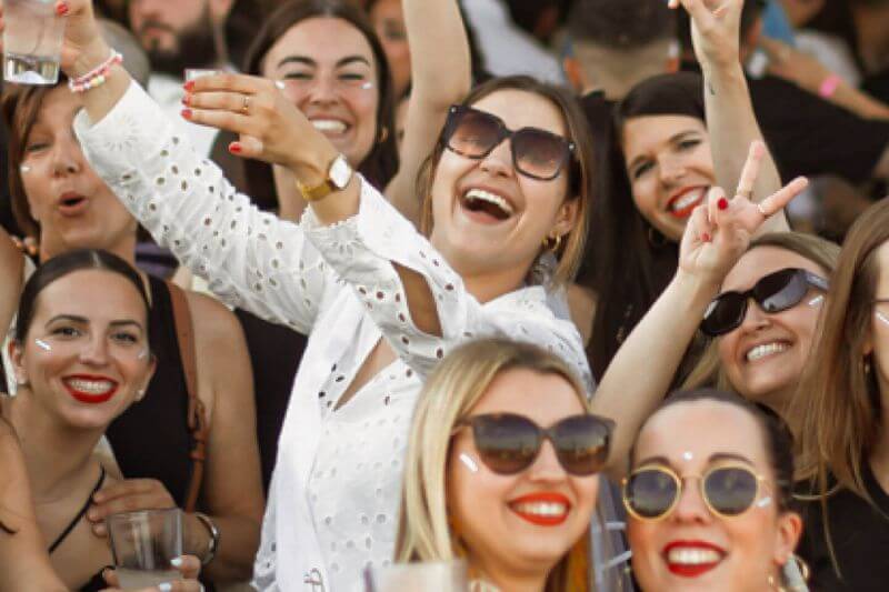 Eventos corporativos Arrocería Dos Lunas Valencia Puerto